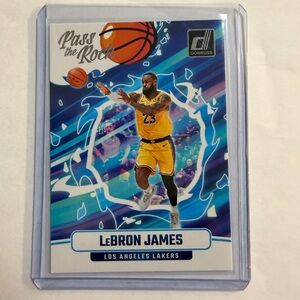 🔥Russ 'Pass the Rock' Basketball Trading Card - Yellow